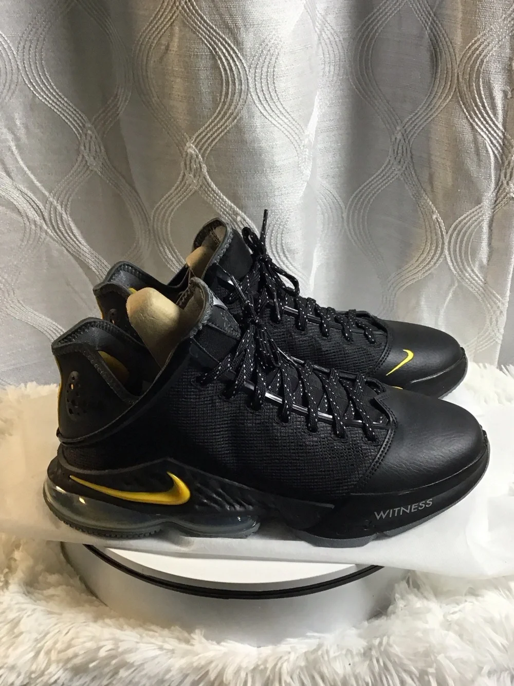 Nike classic men’s